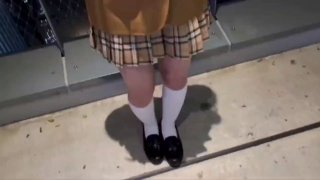 粗暴小伙无套狂操清纯美乳女友